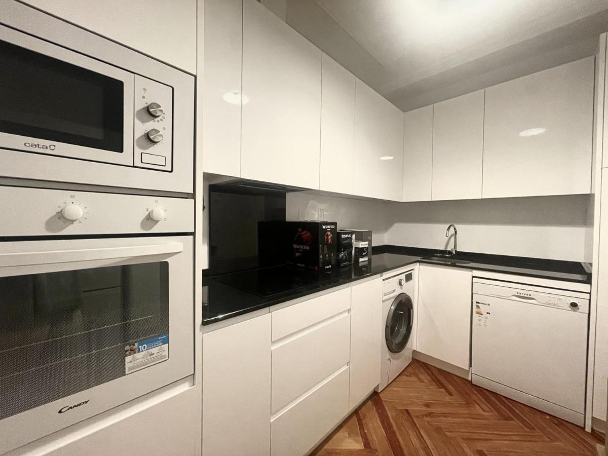Apartamentos Alcala Madrid Exteriör bild