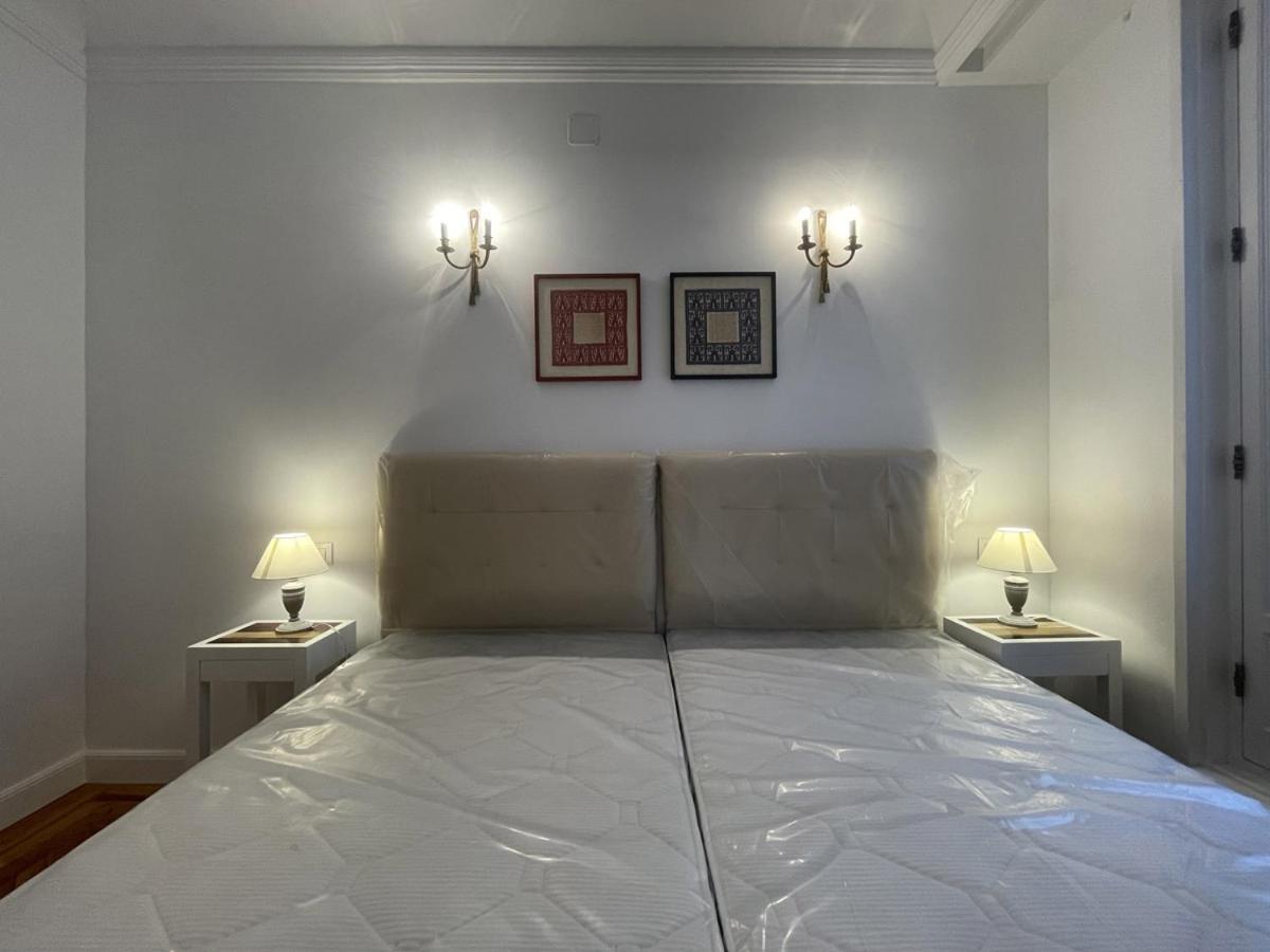 Apartamentos Alcala Madrid Exteriör bild