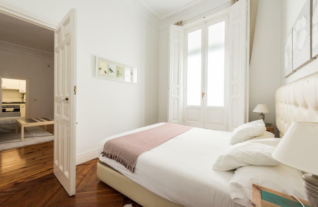 Apartamentos Alcala Madrid Exteriör bild