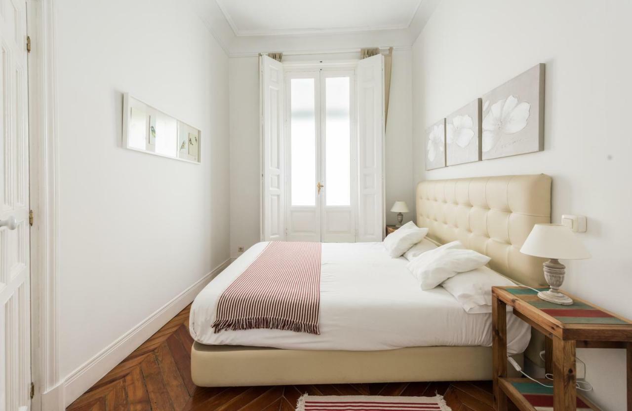 Apartamentos Alcala Madrid Exteriör bild