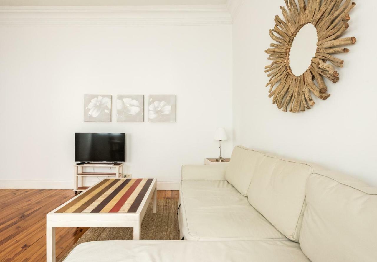 Apartamentos Alcala Madrid Exteriör bild
