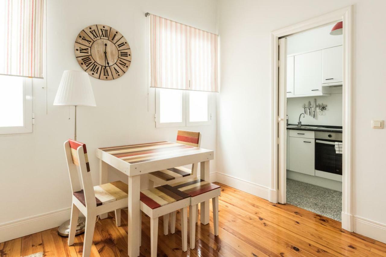 Apartamentos Alcala Madrid Exteriör bild